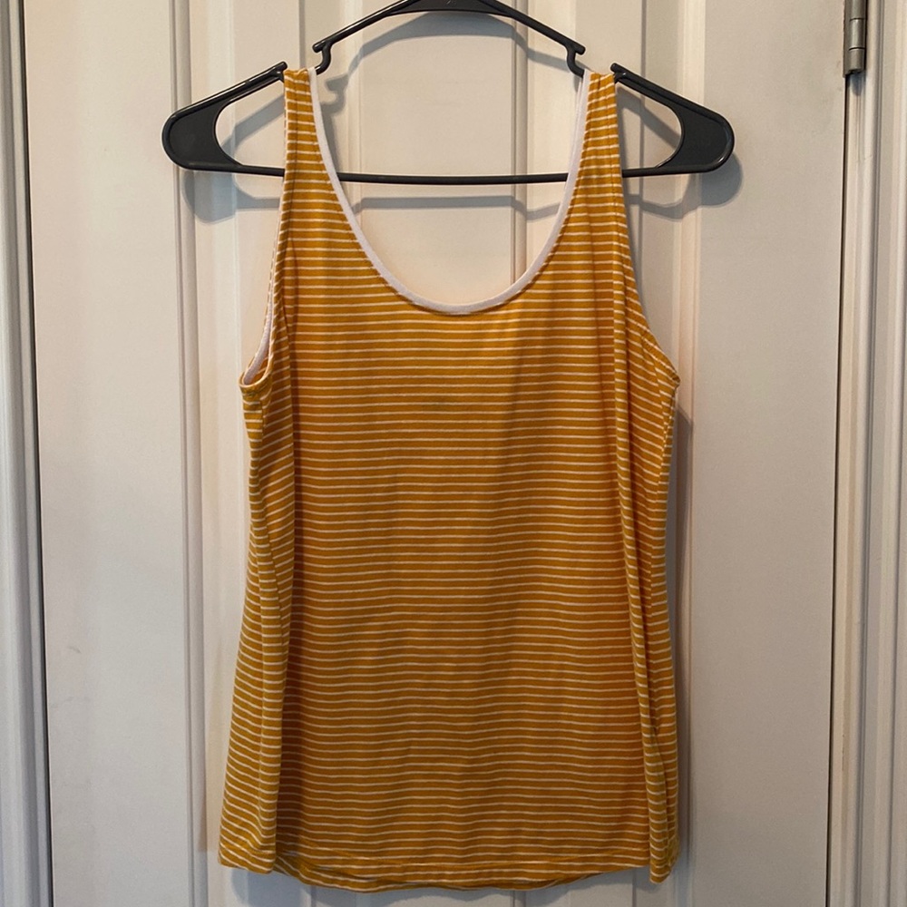 Old Navy tank top